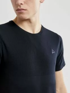 Craft Fuseknit Light Korte Mouw Ondershirt Zwart Heren -Goedkope Sport Glans Winkel 1908843 999000 fuseknit light rn ss c3 preview