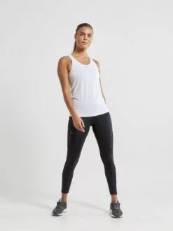 Craft Fuseknit Light Mouwloos Ondershirt Wit Dames 12 Craft Fuseknit Light Mouwloos Ondershirt Wit Dames -Goedkope Sport Glans Winkel 1908845 900000 fuseknit light singlet c6 preview