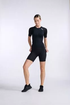 2XU Aero Tri Top Korte Mouw Zwart Dames 10 2XU Aero Tri Top Korte Mouw Zwart Dames -Goedkope Sport Glans Winkel 2xu aero sleeved top wt6666a blk wht 014