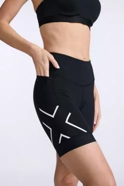 2XU Core 7 Inch Tri Shorts Zwart/wit Dames -Goedkope Sport Glans Winkel 2xu core 7 inch tri short wt6442b blk wht 023