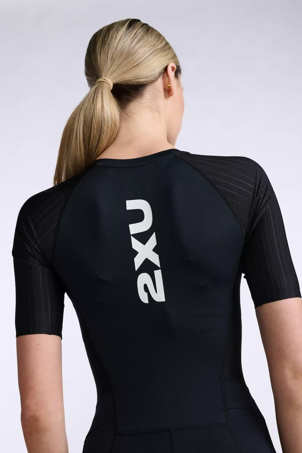 2XU Aero Trisuit Korte Mouw Zwart Dames 6 2XU Aero Trisuit Korte Mouw Zwart Dames - Afbeelding 4
