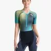 2XU Aero Trisuit Korte Mouw Blauw/groen Dames -Goedkope Sport Glans Winkel 2xu trisuit aero sleeved wt6431d idk wht