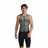 2XU Aero Front Zip Trisuit Mouwloos Groen Heren 2 2XU Aero Front Zip Trisuit Mouwloos Groen Heren -Goedkope Sport Glans Winkel 2xu trisuits heren aero front zip sleeveless mt6427d alp per 01