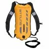 BTTLNS Kronos 1.0 Safeswimmer Backpack Zwemboei 28 Liter Geel -Goedkope Sport Glans Winkel bttlns buoy kronos yellow low 01