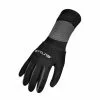 BTTLNS Neopreen Zwemhandschoenen Boreas 1.0 Zwart -Goedkope Sport Glans Winkel bttlns neoprene gloves boreas 10 black silver low