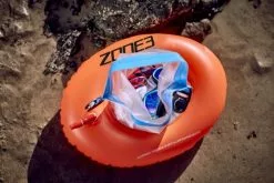 Zone3 Buoy/Dry Bag Donut Oranje -Goedkope Sport Glans Winkel donut buoy lifestyle 3