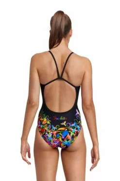 Funkita Macaw Magic Single Strap Badpak Dame 10 Funkita Macaw Magic Single Strap Badpak Dame -Goedkope Sport Glans Winkel funkita fs15l macaw magic 3