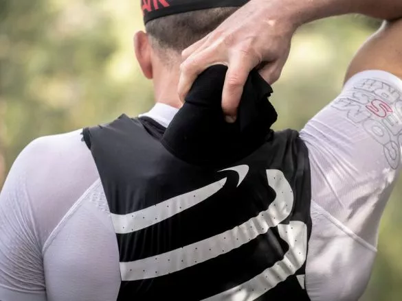 Compressport Ultrun S-Pack Evo 15 Zwart Unisex 5 Compressport Ultrun S-Pack Evo 15 Zwart Unisex - Afbeelding 4