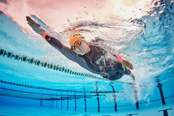 Zone3 Vanquish Fullsleeve Wetsuit Dames Demo Maat M 4 Zone3 Vanquish Fullsleeve Wetsuit Dames Demo Maat M - Afbeelding 2