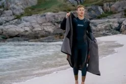 Zone3 Oversized Heat Tech Polar Fleece Parka Jas -Goedkope Sport Glans Winkel zone3 zwemaccessoires oversize heat teach parka robe 12